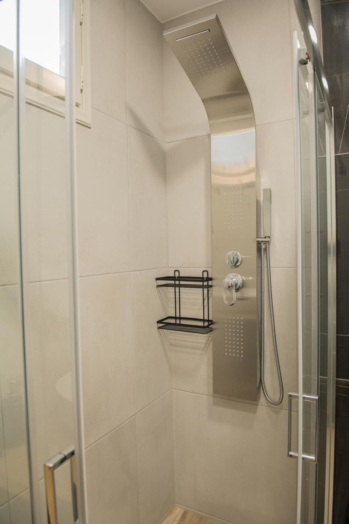 Elegant Apartment In The Heart Of Heraklion Ngoại thất bức ảnh